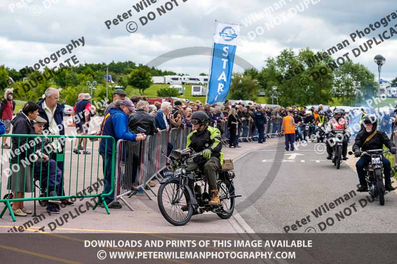 Vintage motorcycle club;eventdigitalimages;no limits trackdays;peter wileman photography;vintage motocycles;vmcc banbury run photographs